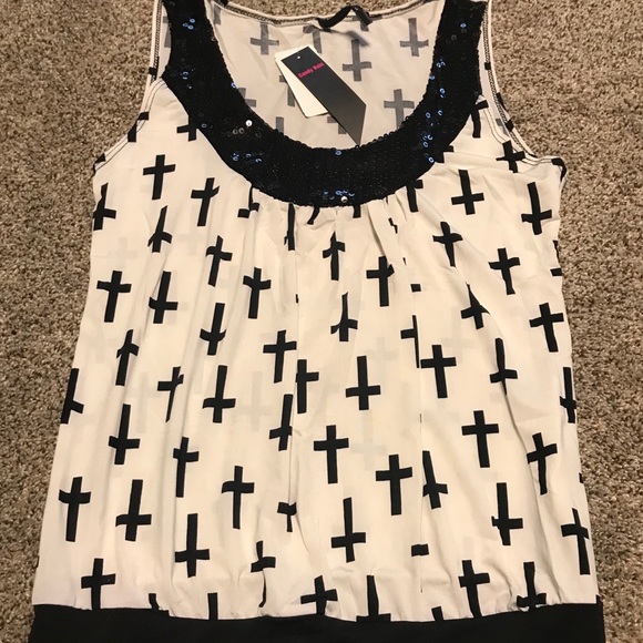 Top - Picture 1 of 1